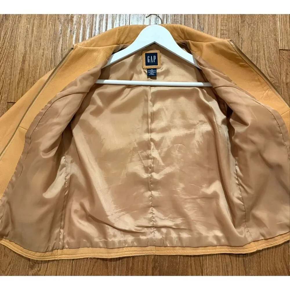 Gap Vintage 100% leather tan zip front jacket size small